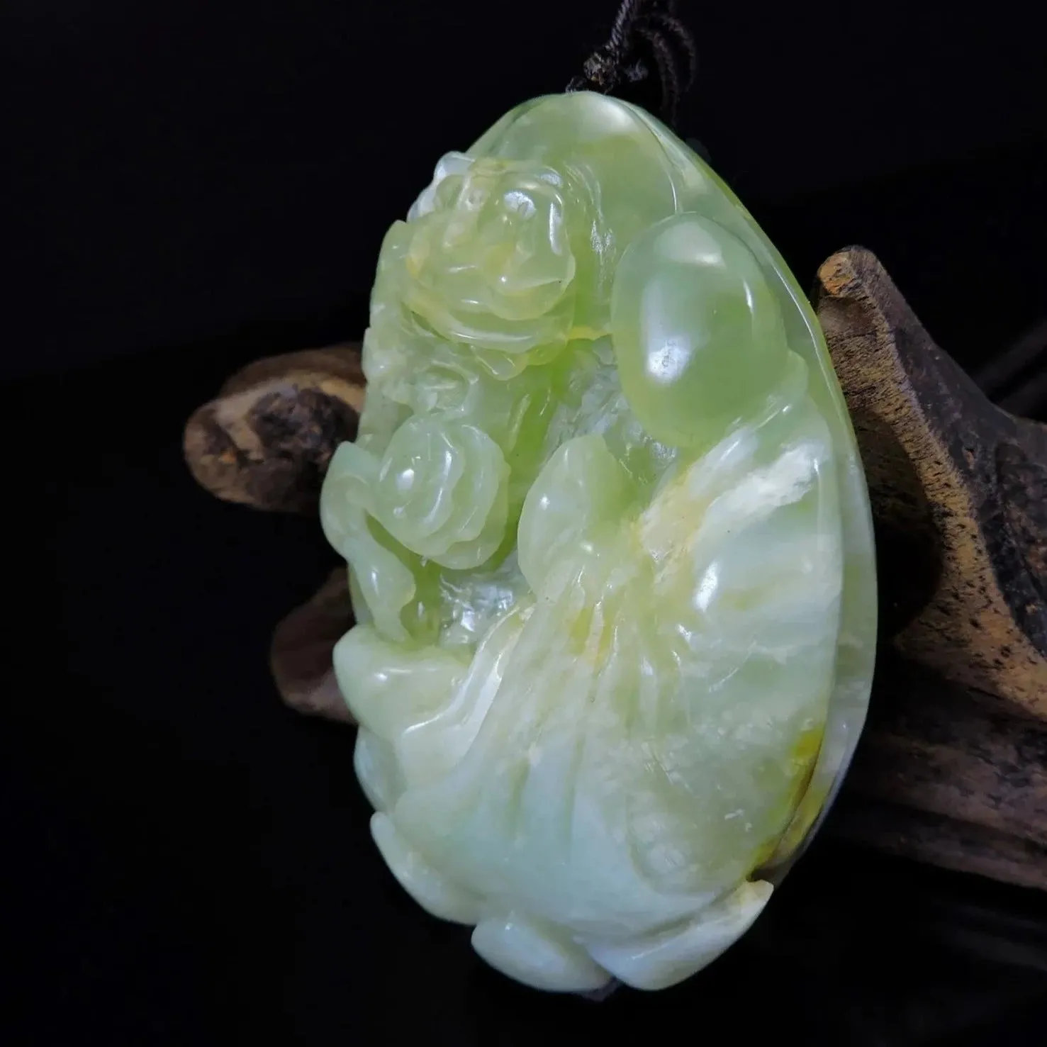 100% Natural Hand-Carved Jade Pendant Jadeite Necklace Buddha