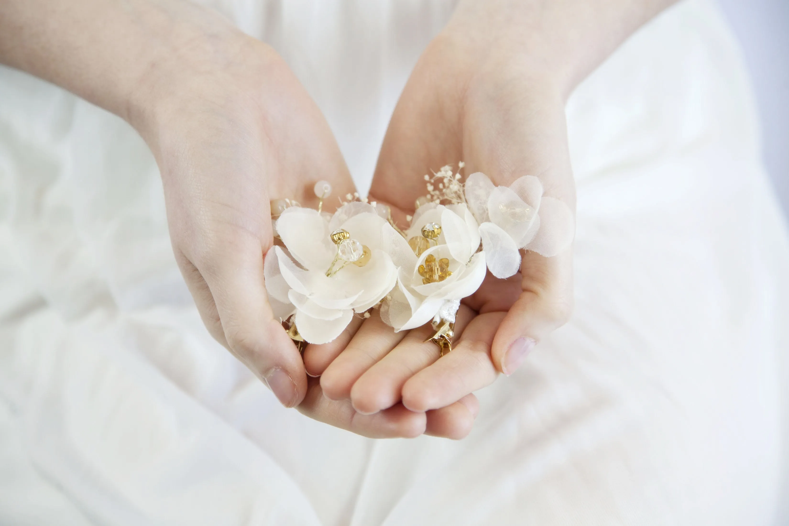 Bridal Flower Hair Clips (A Pair)