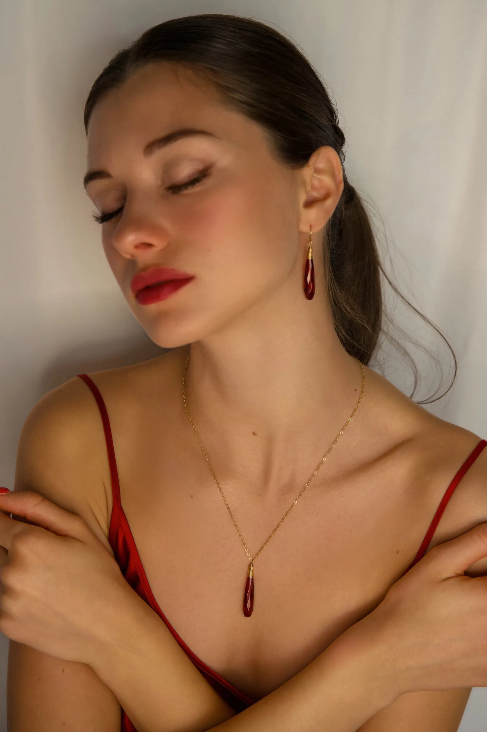 Daria Red Necklace