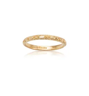 Embossed Band, 9kt Yellow Gold