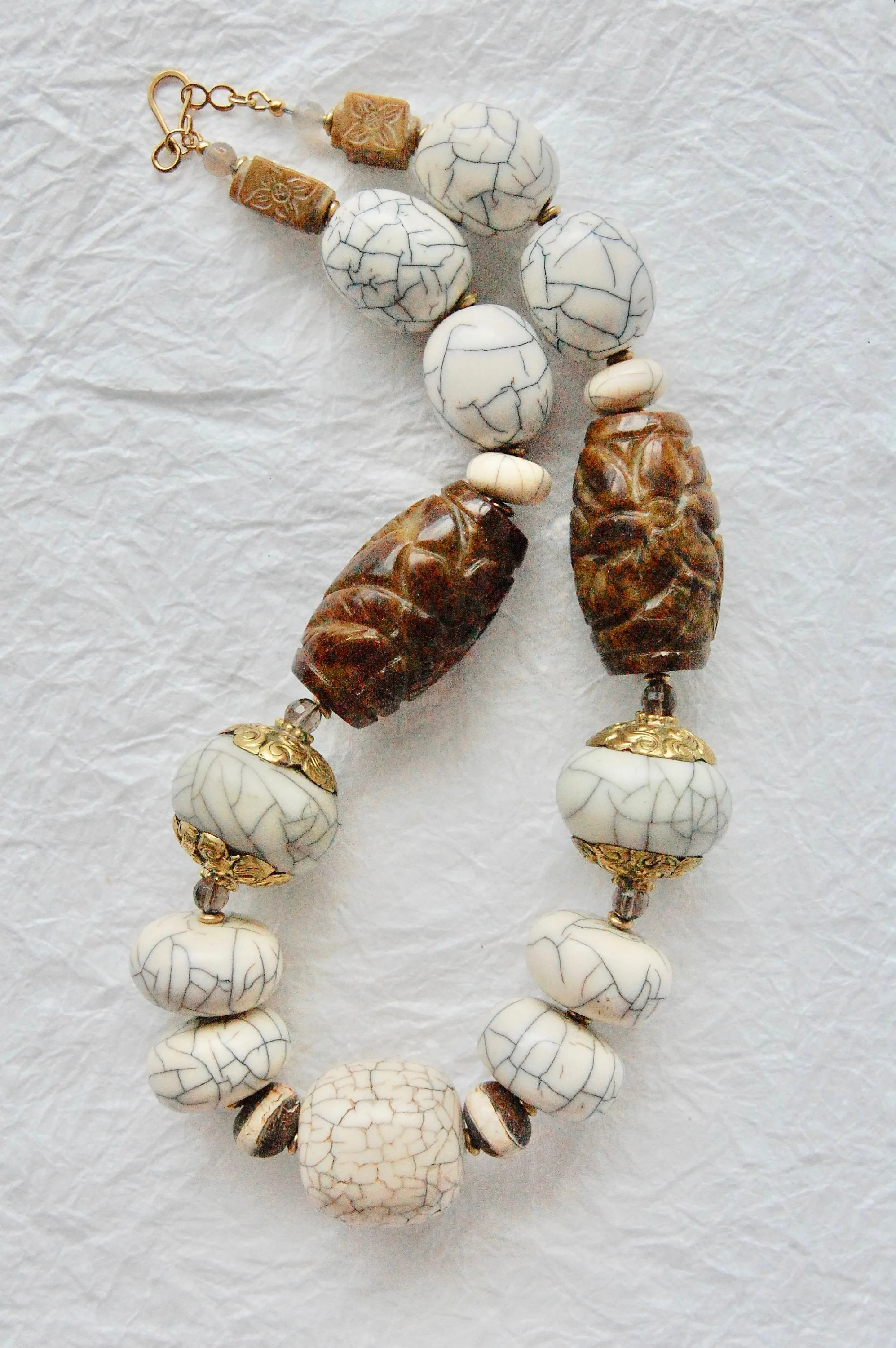 Large White Crackle Repousee Brass Capped Resin and Carved Flower Jade Chunky Bead Ethnic Necklace, NLO16101 Tigris