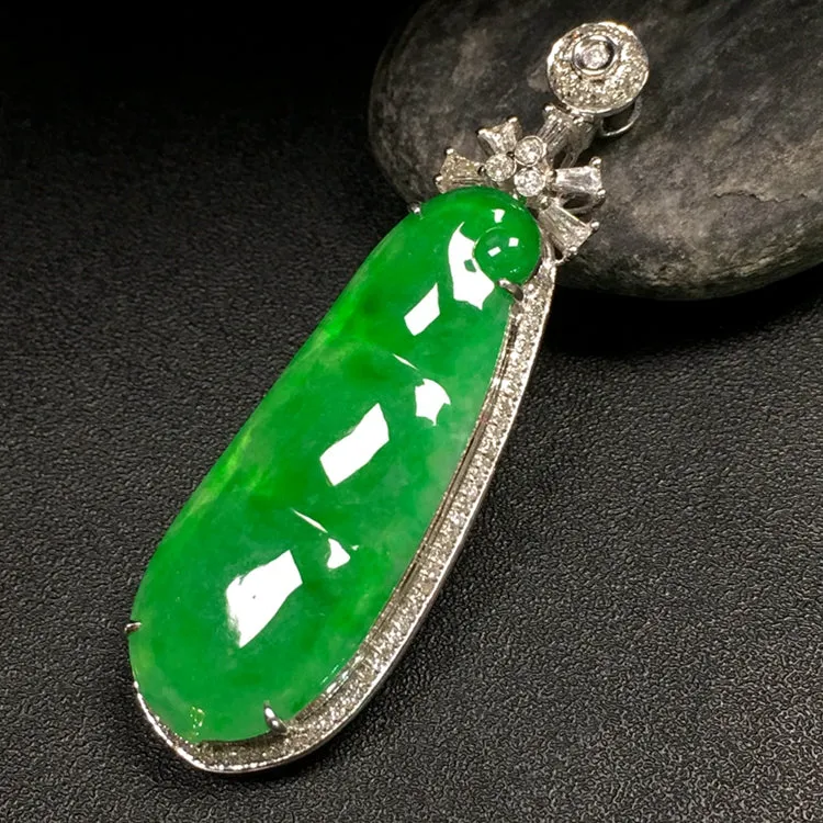 Natural Jade Pendant Jadeite Gold Pendant PT337