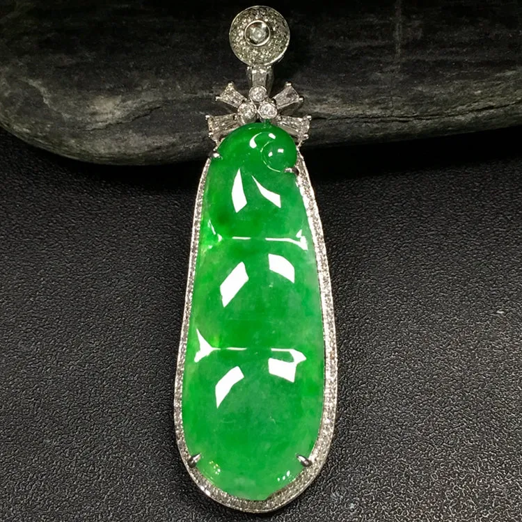 Natural Jade Pendant Jadeite Gold Pendant PT337