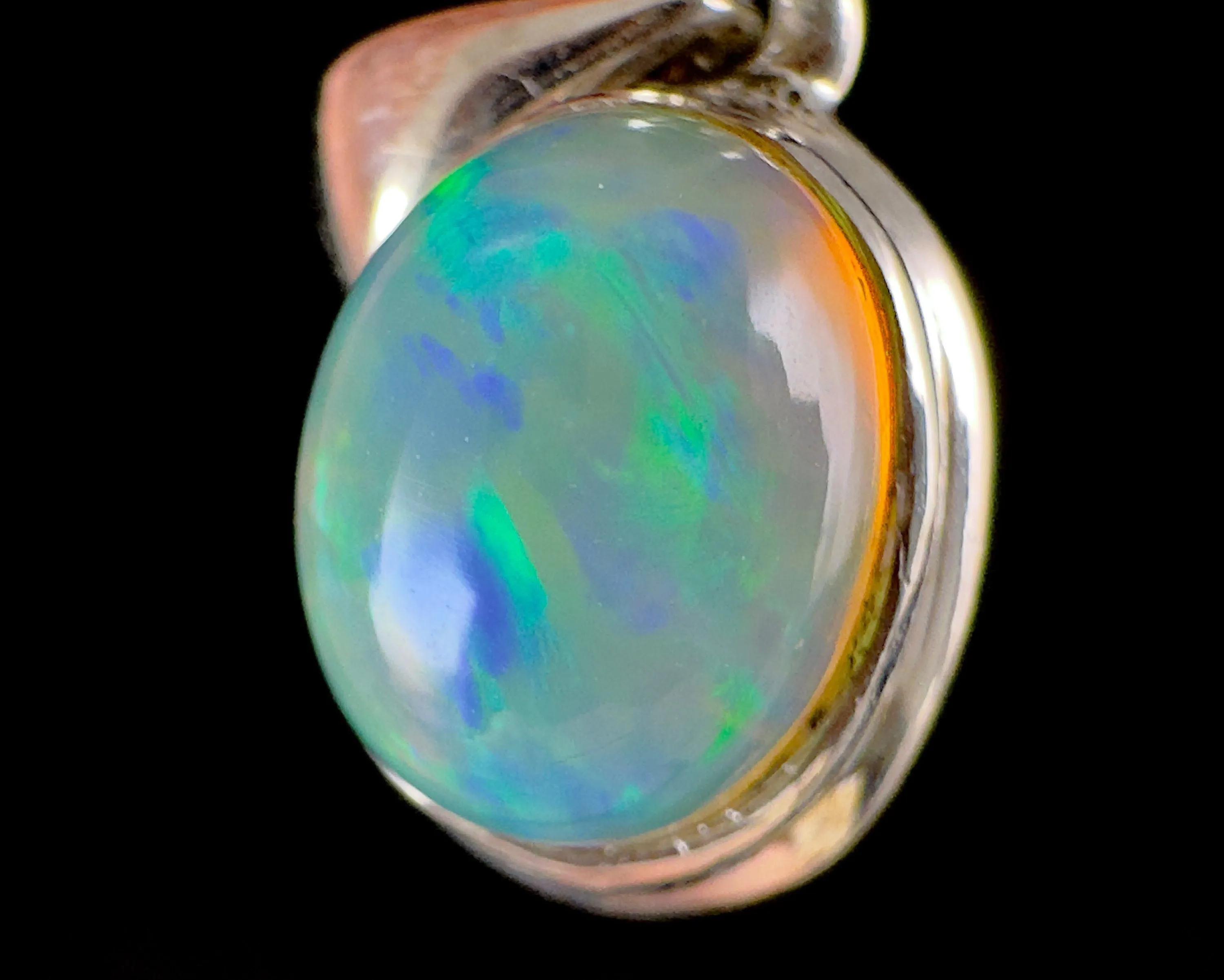 OPAL Pendant - Sterling Silver - Birthstone Jewelry, Opal Cabochon Necklace, Welo Opal, 54388