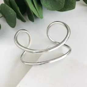 Parallel Fluid Cuff - Silver