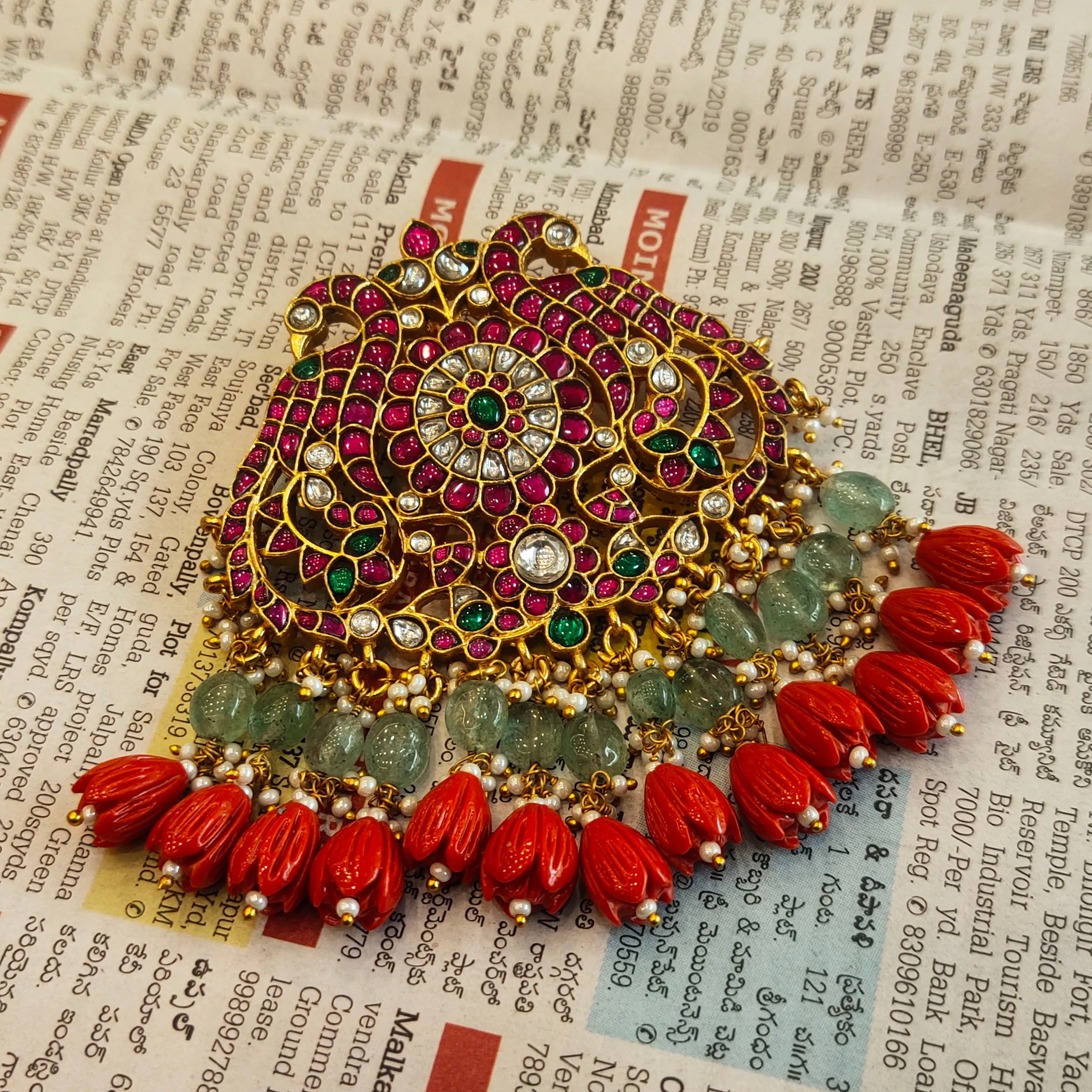 "Dazzling Elegance: The Exquisite Grand Jadau Kundan Peacock Pendant by ASP Fashion Jewellery"