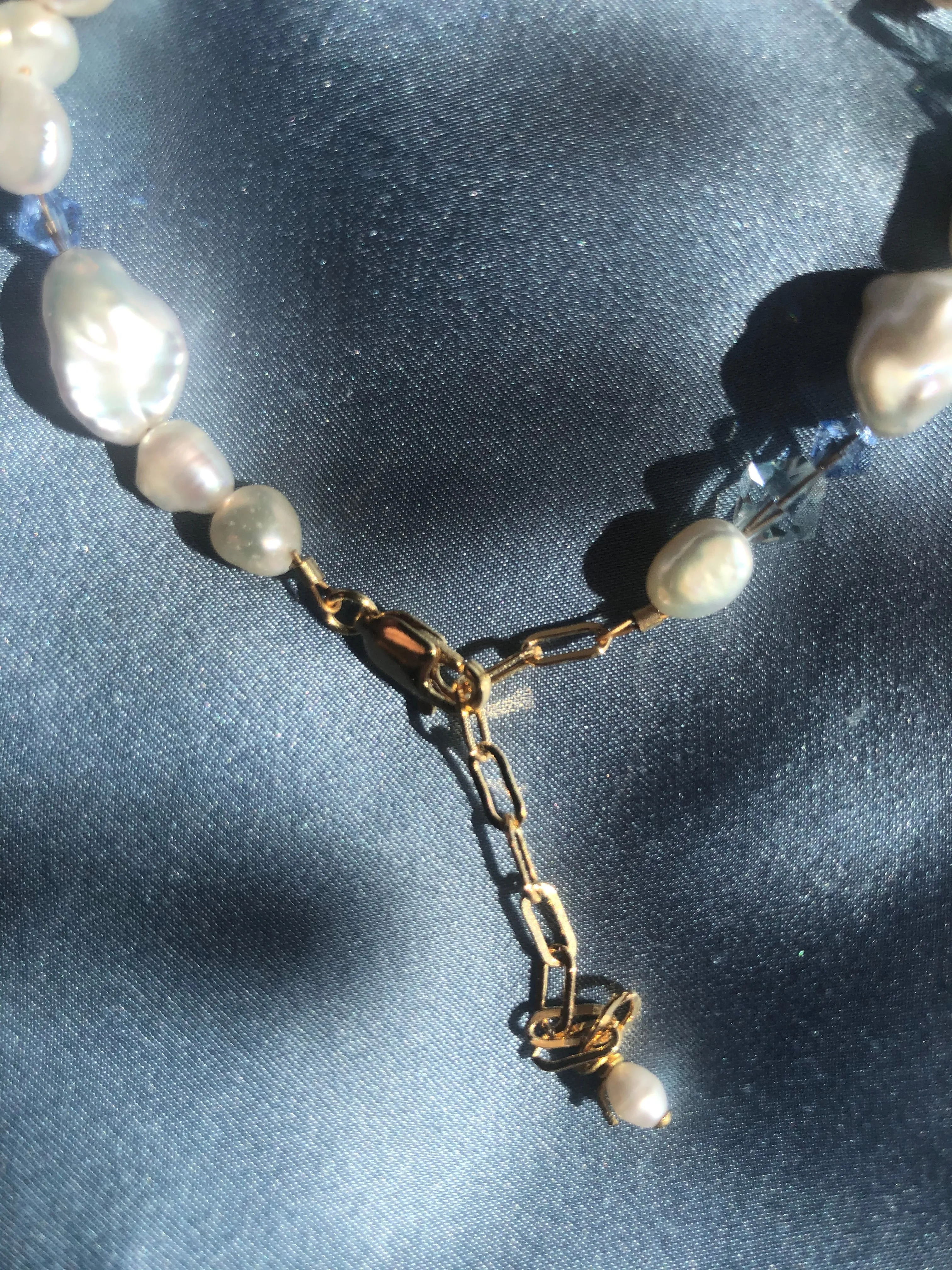 Rocky Pearl Bracelet