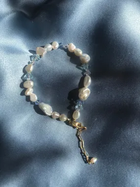 Rocky Pearl Bracelet