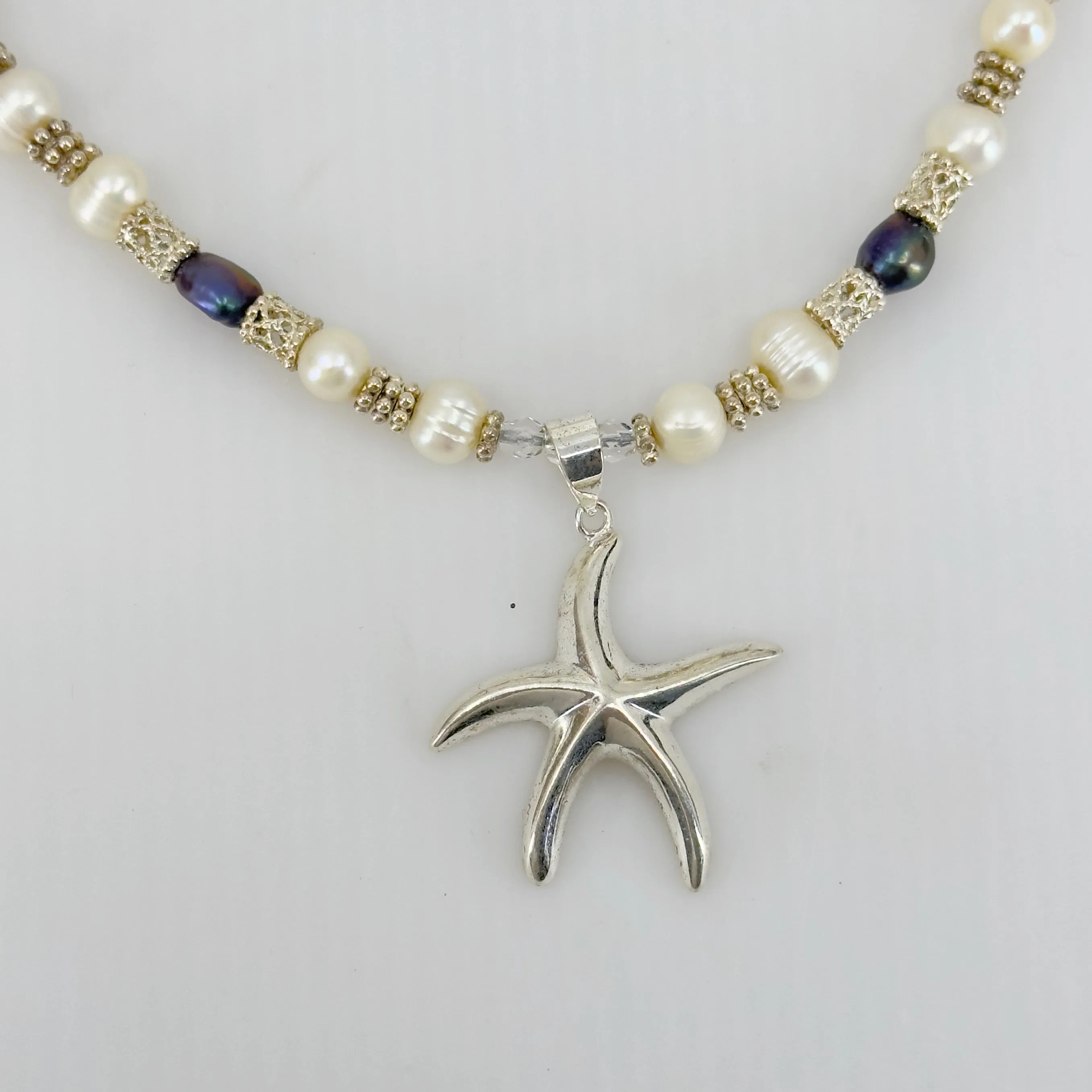 Sterling silver freshwater pearl bead sea star pendant necklace