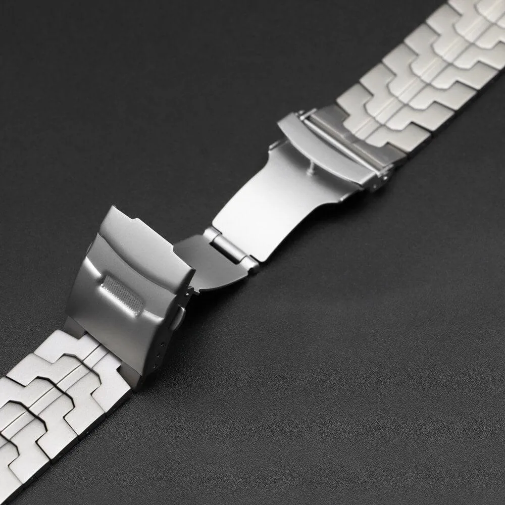 Titanium Chronolink Bracelet For Apple Watch