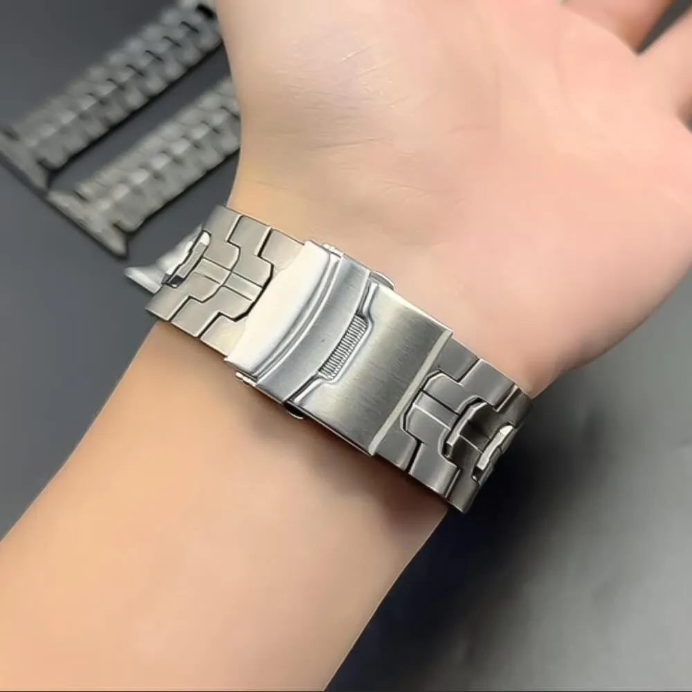 Titanium Chronolink Bracelet For Apple Watch