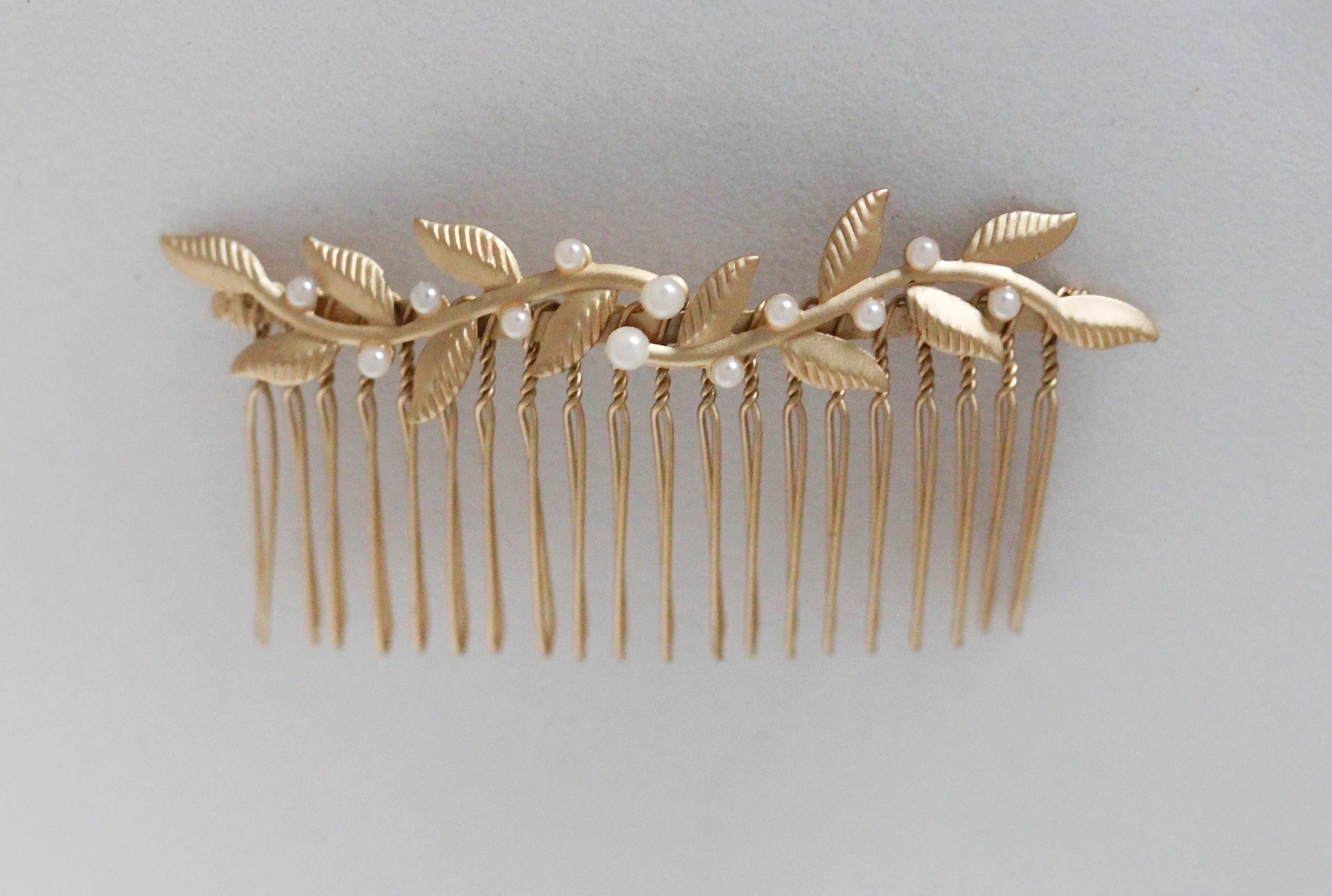 Twigs and Pearls Hair Comb - Discounted Version