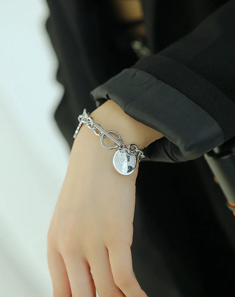 Women's Fashion Elizabeth Bracelet